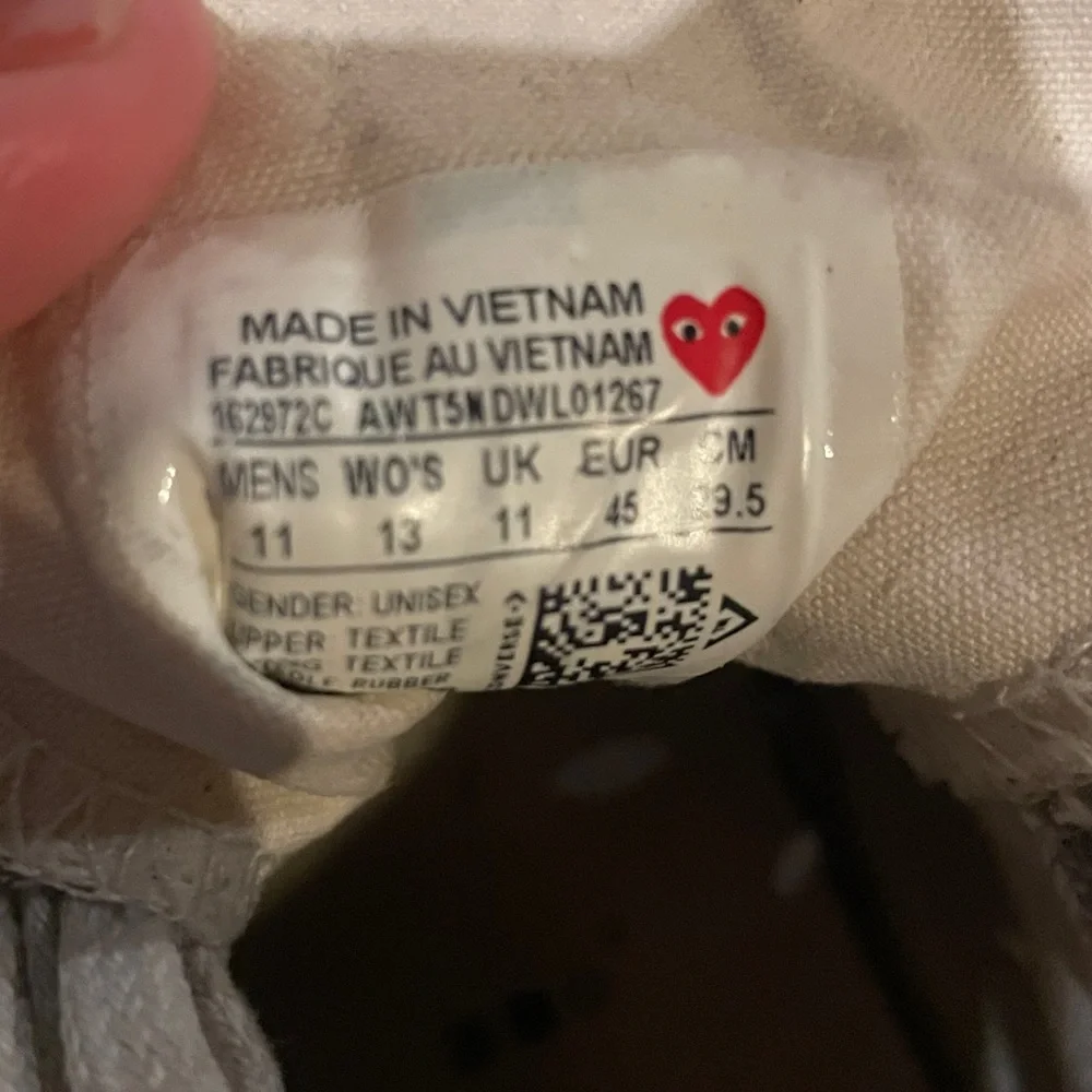 Converse Comme des Garçons men’s 11 hightop used Laceup red hearts ❤️ - Picture 4 of 9